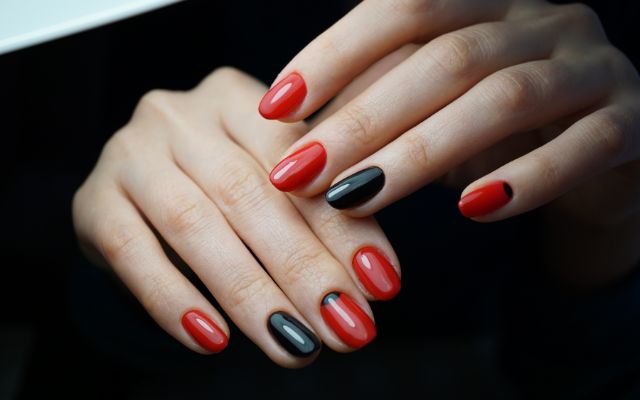 Can You DIY a Full Set Manicure at Home?