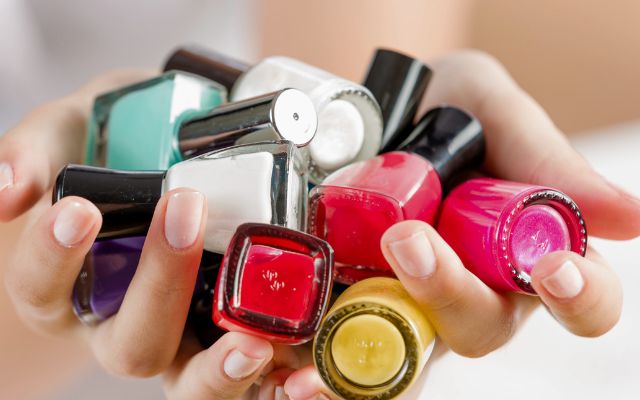 Nail Polish Cracking and Prevention