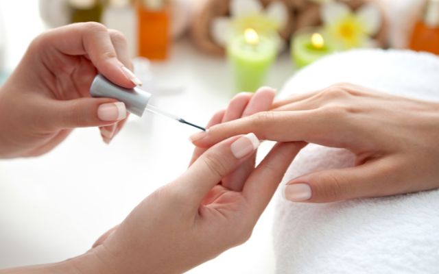 Can A Manicure Harm Your Thyroid