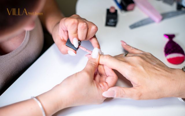 Home Remedies for Preventing Discolored Gel Nails
