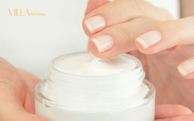 Moisturizing your hands and cuticles